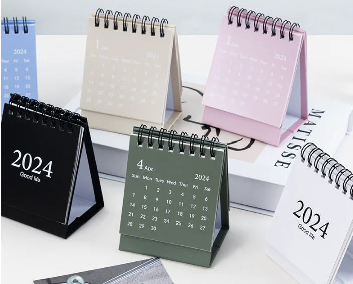 Calendário de mesa e agenda minimalista